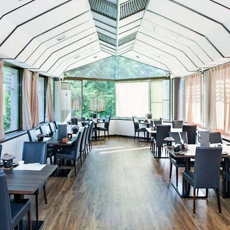 איטו Izu Ippeki Lake Lakeside Terrace מראה חיצוני תמונה