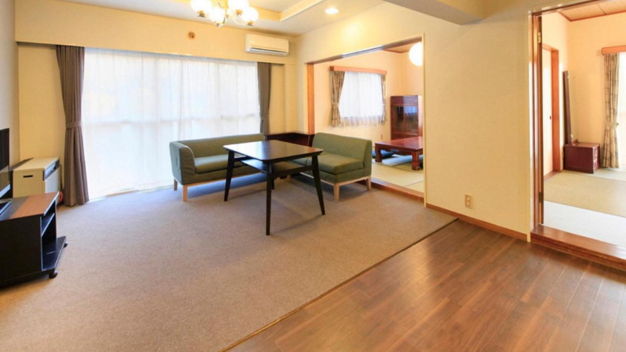 איטו Izu Ippeki Lake Lakeside Terrace מראה חיצוני תמונה
