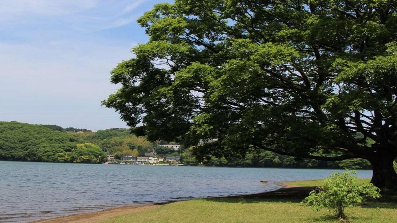 איטו Izu Ippeki Lake Lakeside Terrace מראה חיצוני תמונה